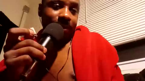 Snapshot of shelbycrazy chatting on 02.23.26 King-shelb online show from 02.23.26