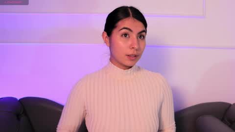 Snapshot of shelleymorell chatting on 03.12.25 Transmission schedule Monday - Friday 715 am to 200 pm time Colombia online show from 03.12.25