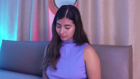 Snapshot of shelleymorell chatting on 09.10.25 Transmission schedule Monday - Friday 715 am to 200 pm time Colombia online show from 09.10.25