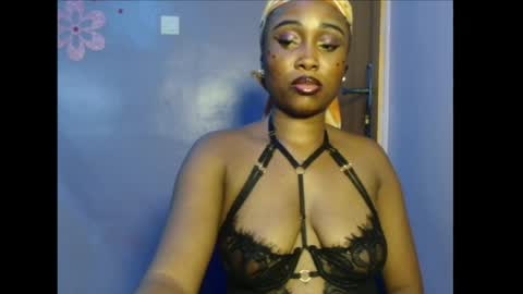 Favour online show from 07.06.26