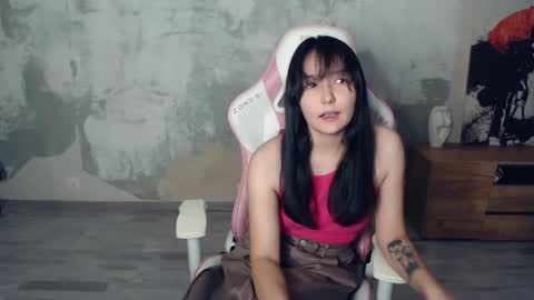 Emma online show from 11.08.25