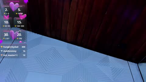 Snapshot of sherydan_love chatting on 01.20.25 mia online show from 01.20.25