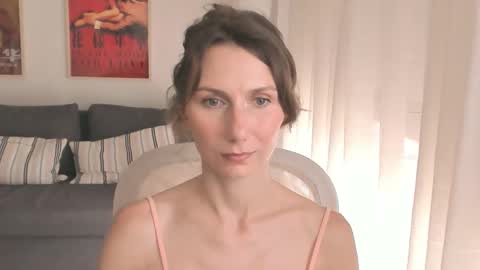 shesleepsnaked online show from 09.18.25
