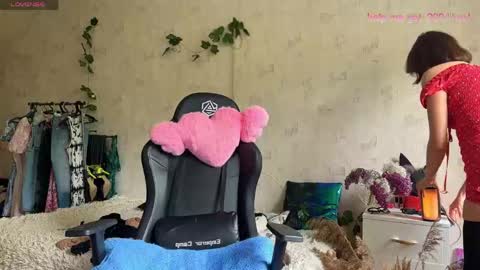 Vanessa online show from 05.18.26