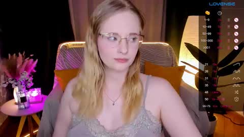 Hello guys my name is Aemilia online show from 02.20.26