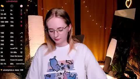 Hello guys my name is Aemilia online show from 07.24.26