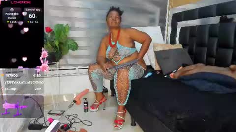Snapshot of sheyla__ebony chatting on 07.14.26 sheyla__ebony online show from 07.14.26