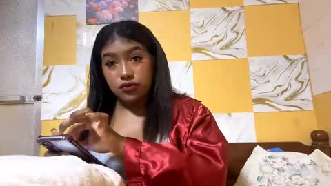 Evelyn online show from 05.06.26