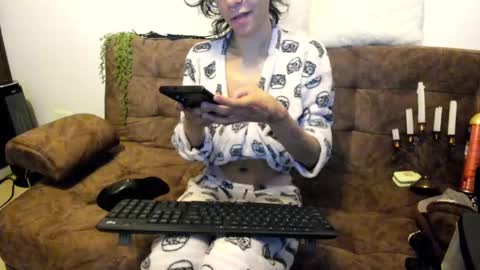 Snapshot of shinigamidoll chatting on 03.07.25 Shinigamidoll see you soon online show from 03.07.25