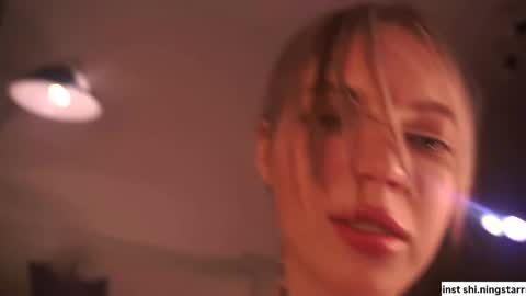 Snapshot of shiningstarrr chatting on 02.17.25 Nika online show from 02.17.25