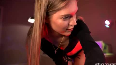 Snapshot of shiningstarrr chatting on 03.05.25 Nika online show from 03.05.25