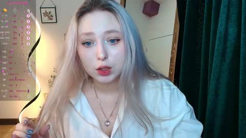 Snapshot of shir_0 chatting on 01.23.25 shir_0 online show from 01.23.25