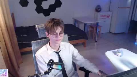 shiromy_ online show from 11.28.25