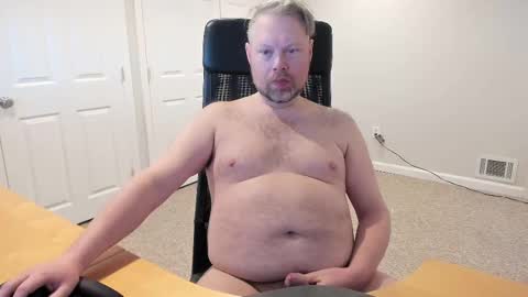 Snapshot of shofixtie chatting on 03.04.25 Shofixtie online show from 03.04.25