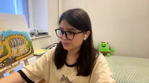 Snapshot of shontagrabowski chatting on 07.19.26 Marie online show from 07.19.26