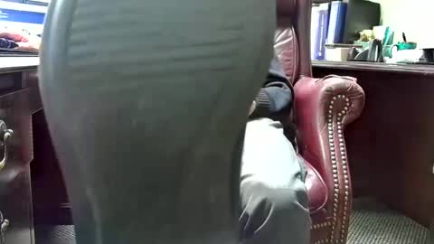 Snapshot of shootme69 chatting on 01.09.25 nikolas send dm for an appointment online show from 01.09.25
