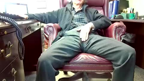 Snapshot of shootme69 chatting on 02.03.25 nikolas send dm for an appointment online show from 02.03.25