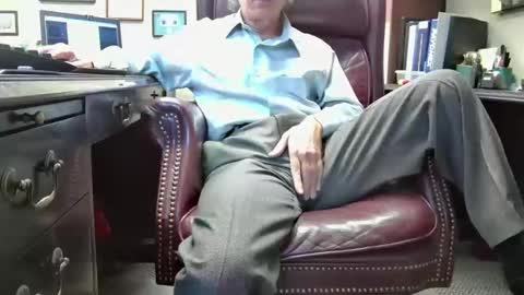 nikolas send dm for an appointment online show from 10.23.25