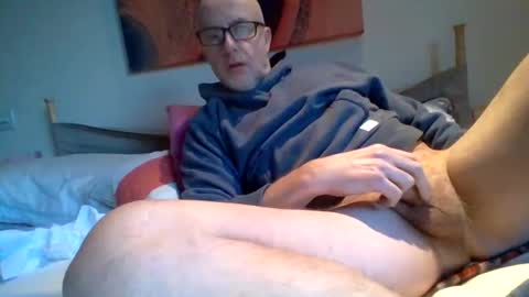 JJ online show from 01.11.25