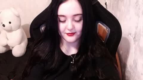 Snapshot of show_for_you chatting on 12.18.24 show_for_you online show from 12.18.24