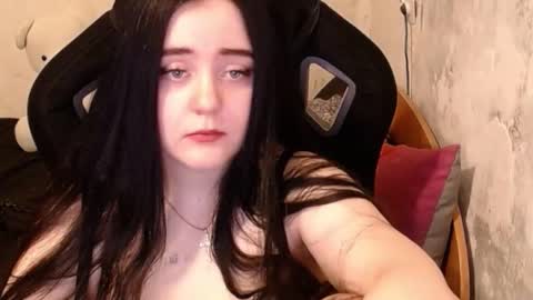 Snapshot of show_for_you chatting on 01.08.25 show_for_you online show from 01.08.25