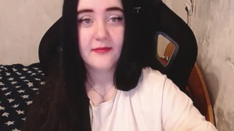 Snapshot of show_for_you chatting on 01.21.25 show_for_you online show from 01.21.25