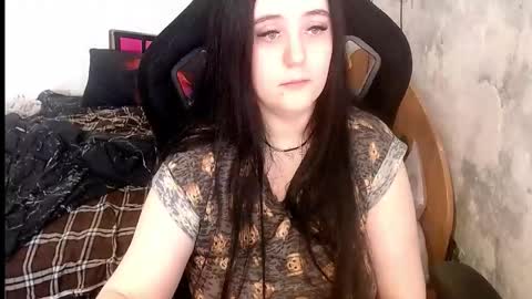 Snapshot of show_for_you chatting on 03.04.26 show_for_you online show from 03.04.26