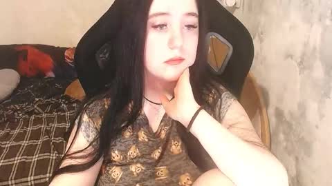 Snapshot of show_for_you chatting on 03.05.26 show_for_you online show from 03.05.26