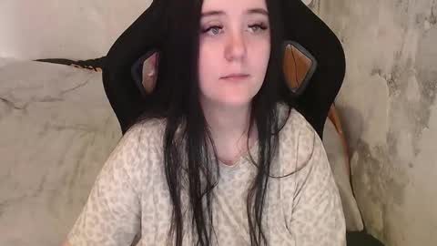 Snapshot of show_for_you chatting on 03.22.26 show_for_you online show from 03.22.26