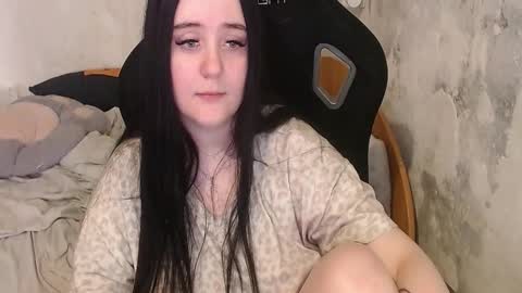 Snapshot of show_for_you chatting on 03.27.26 show_for_you online show from 03.27.26