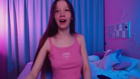 Neila online show from 06.24.26
