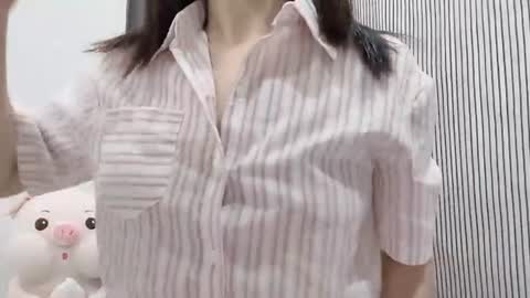Snapshot of shshiko chatting on 07.21.26 Hua yi online show from 07.21.26
