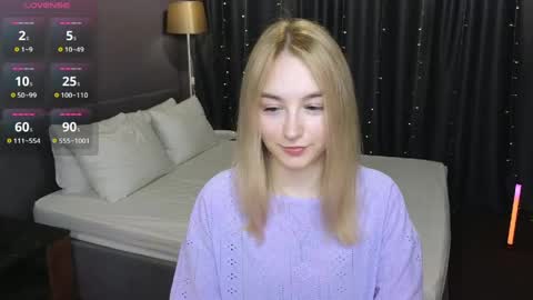 Polly online show from 05.08.26