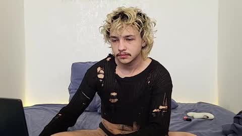 your shy boy online show from 04.21.26