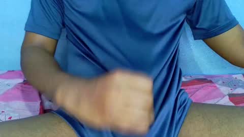 shyeyes online show from 12.25.24