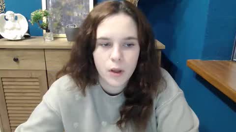 shy_lil online show from 12.19.25