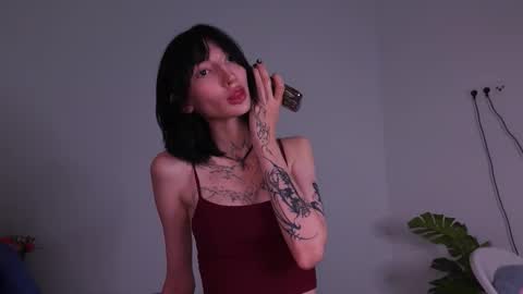 Snapshot of shy_moana chatting on 09.12.25 Moana online show from 09.12.25