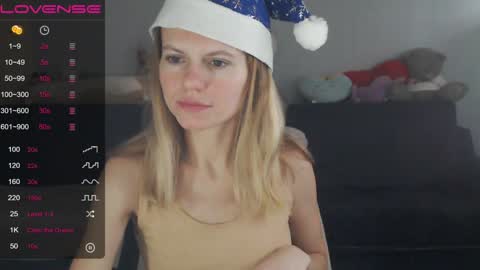 Snapshot of shy_moony chatting on 12.28.24 just Alex online show from 12.28.24