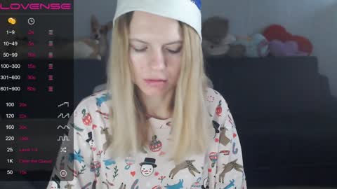 Snapshot of shy_moony chatting on 01.02.25 just Alex online show from 01.02.25