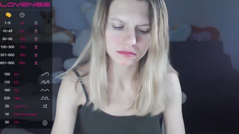 Snapshot of shy_moony chatting on 01.21.25 just Alex online show from 01.21.25