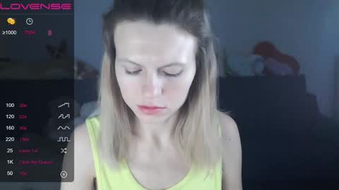 Snapshot of shy_moony chatting on 03.06.25 just Alex online show from 03.06.25