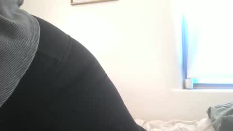 Snapshot of shyelyseee chatting on 01.16.26 Elyse online show from 01.16.26