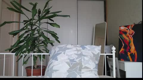Snapshot of shyevaa chatting on 06.21.26 Eva online show from 06.21.26