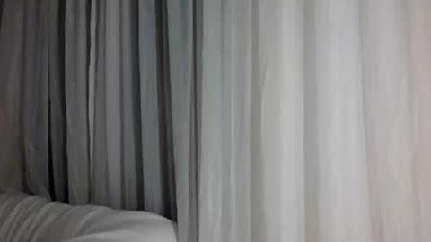 shylalyna online show from 12.14.24