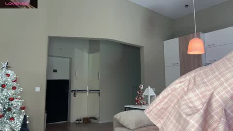 Aurora online show from 01.09.25