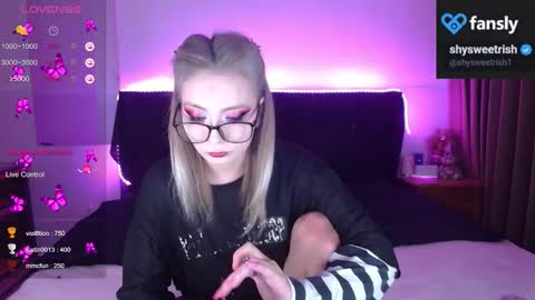 shysweetrish online show from 11.10.25