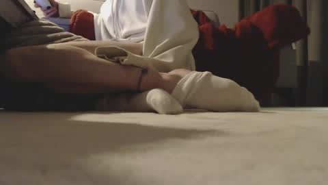 shywhitesocks online show from 04.24.26