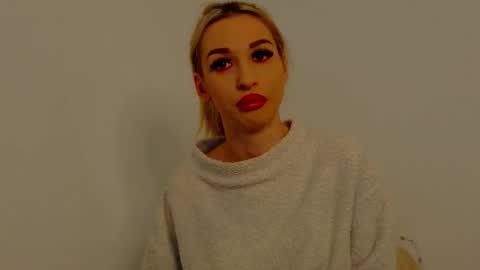 Snapshot of sia_a chatting on 01.10.26 Anastasia online show from 01.10.26