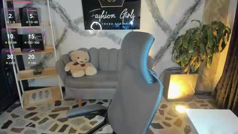 Snapshot of siafoxx_ chatting on 03.17.26 siafoxx_ online show from 03.17.26