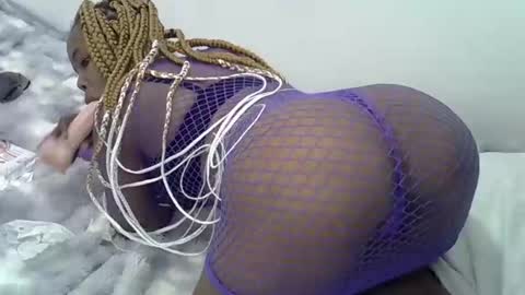 Sianrazia online show from 09.17.25